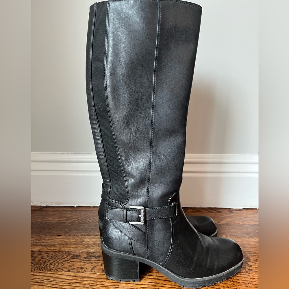 BareTraps Women’s Black Knee High Boots Buckle Accent Comfort Heel - Size 8.5